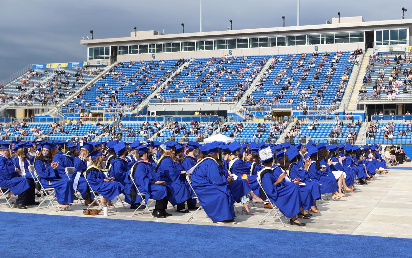 University Of Delaware Graduates Ready To Write Their Next Chapter News Newarkpostonline Com