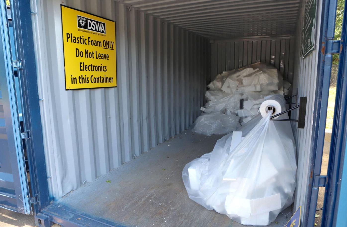 New recycling center opens south of Newark News