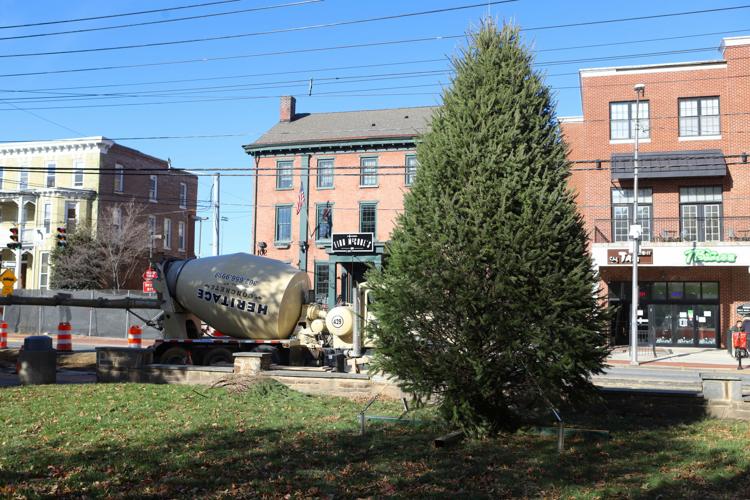 It's beginning to look a lot like Christmas in downtown Newark News