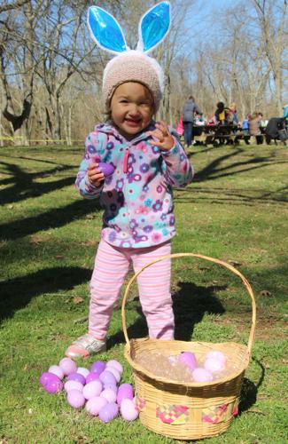 Hundreds attend Newark's annual Easter egg hunt | News ...