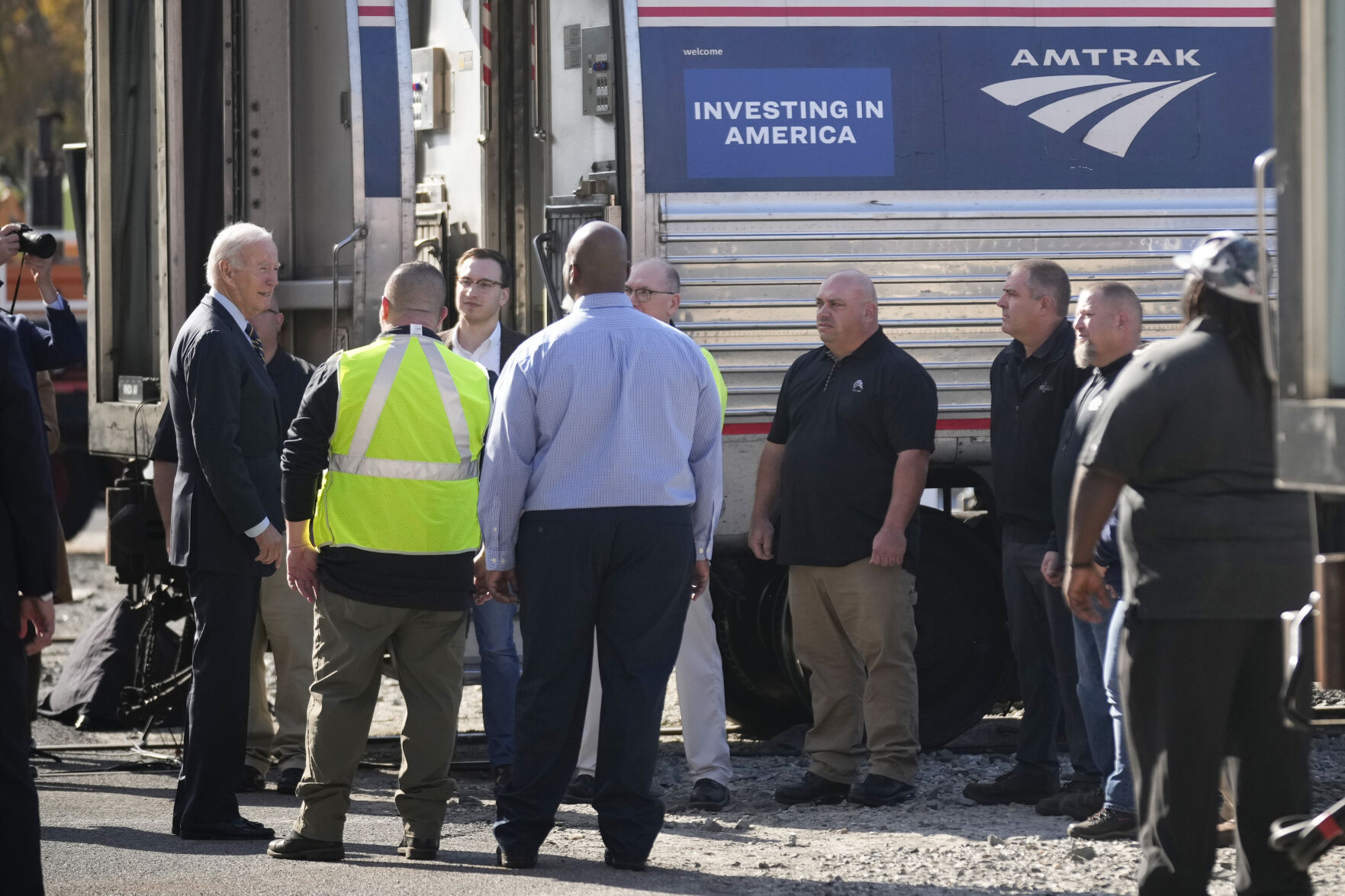 'Amtrak Joe' Biden Visits Bear To Promote $16 Billion For Passenger ...