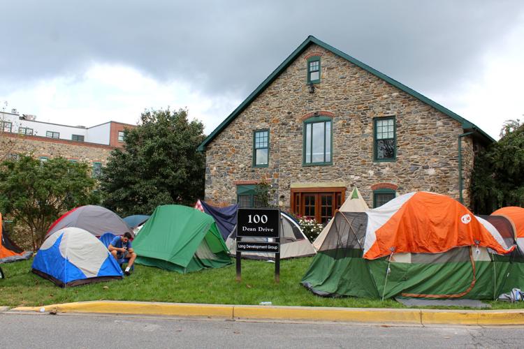 UD students camp out for Lang apartments News