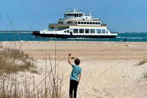 Coastal, state leaders seek N.C. ferry toll delay