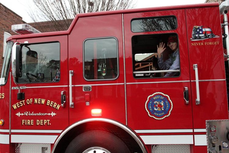 PHOTOS New Bern Christmas Parade Local News