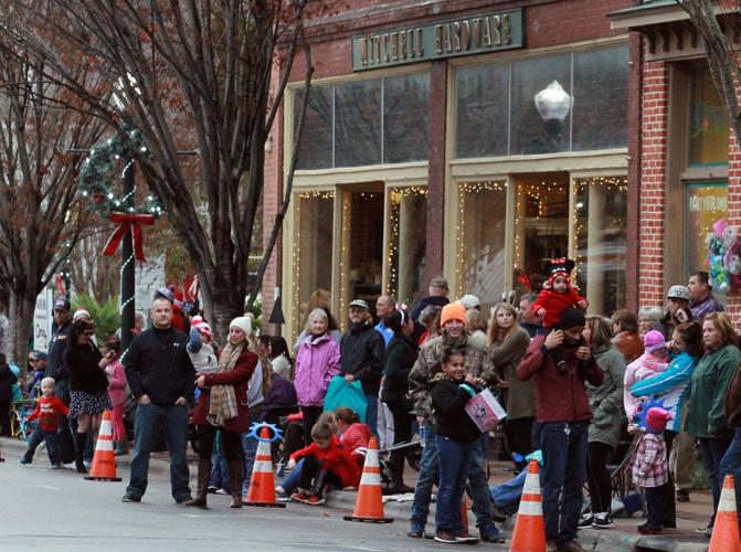 PHOTOS New Bern Christmas Parade Local News