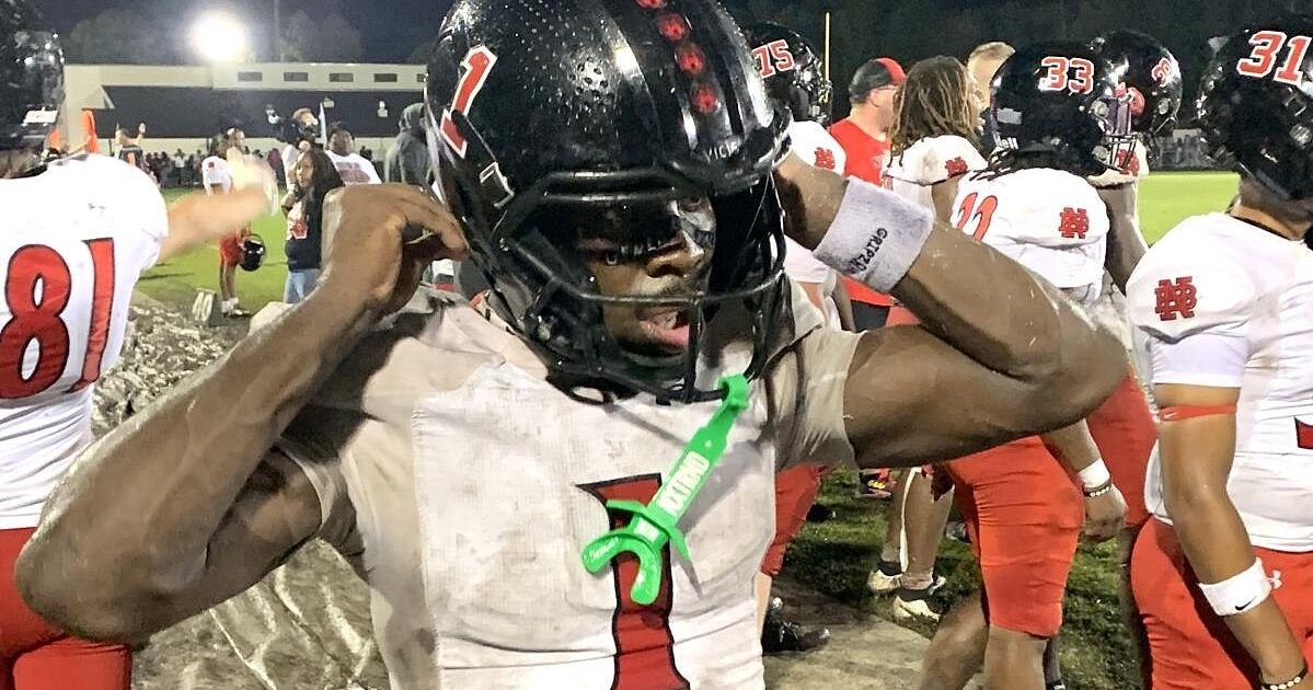 New Bern's rally past Havelock highlights area week 2 football action