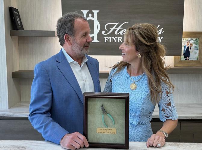 Hearne’s Jewelry recognized for business leadership | News | newbernsj.com