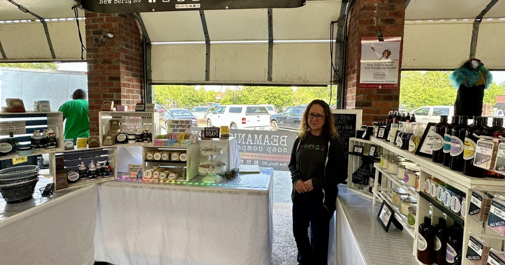Non-profit Farmer's Market in New Bern brings foot traffic by the thousands to small businesses - Vimarsana News