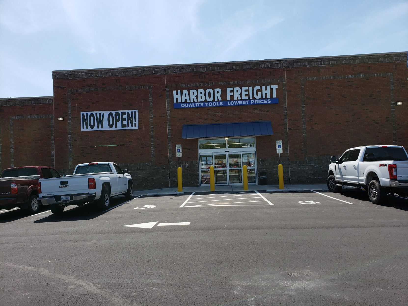 Harbor freight deals pickup in store