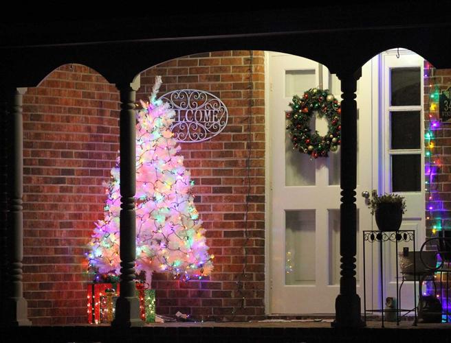 PHOTOS Enchanting Christmas Lights of Canterbury Entertainment