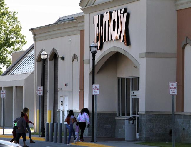 PHOTOS New Bern Mall Shoppers Local News