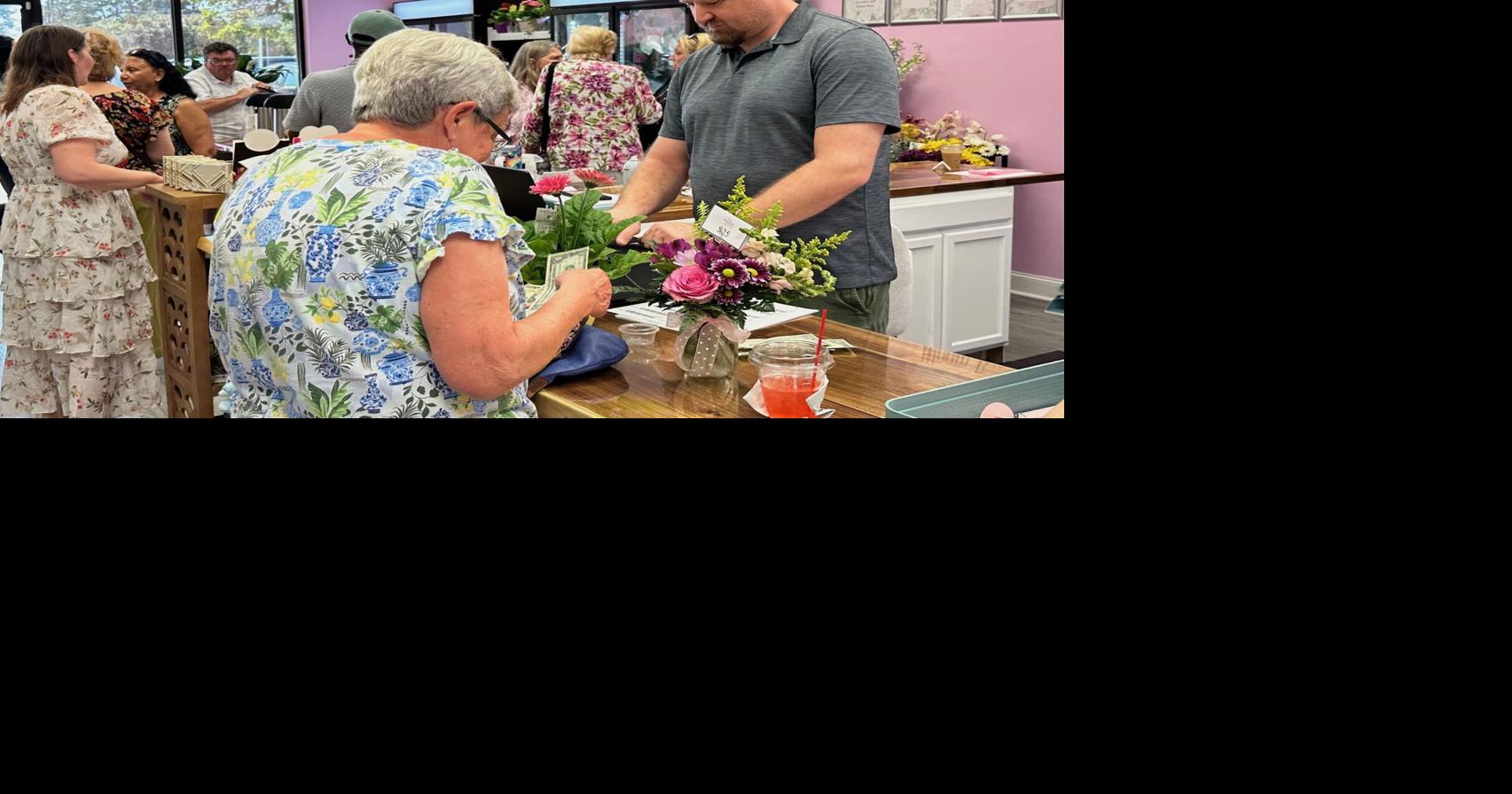 From backyard to brick: Bloom and Ivory opens in New Bern