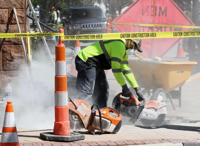 PHOTOS City of New Bern Public Works Lighting at City Hall Local
