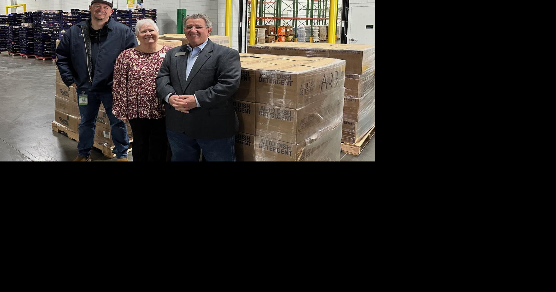 LDS gives 35,000 pounds of food to local bank