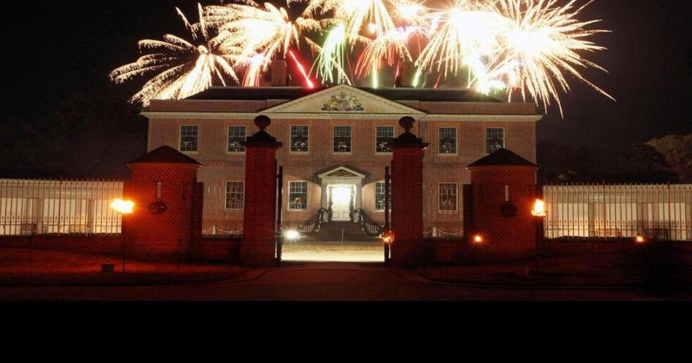 PHOTOS Tryon Palace Christmas Belles A Candlelight Christmas