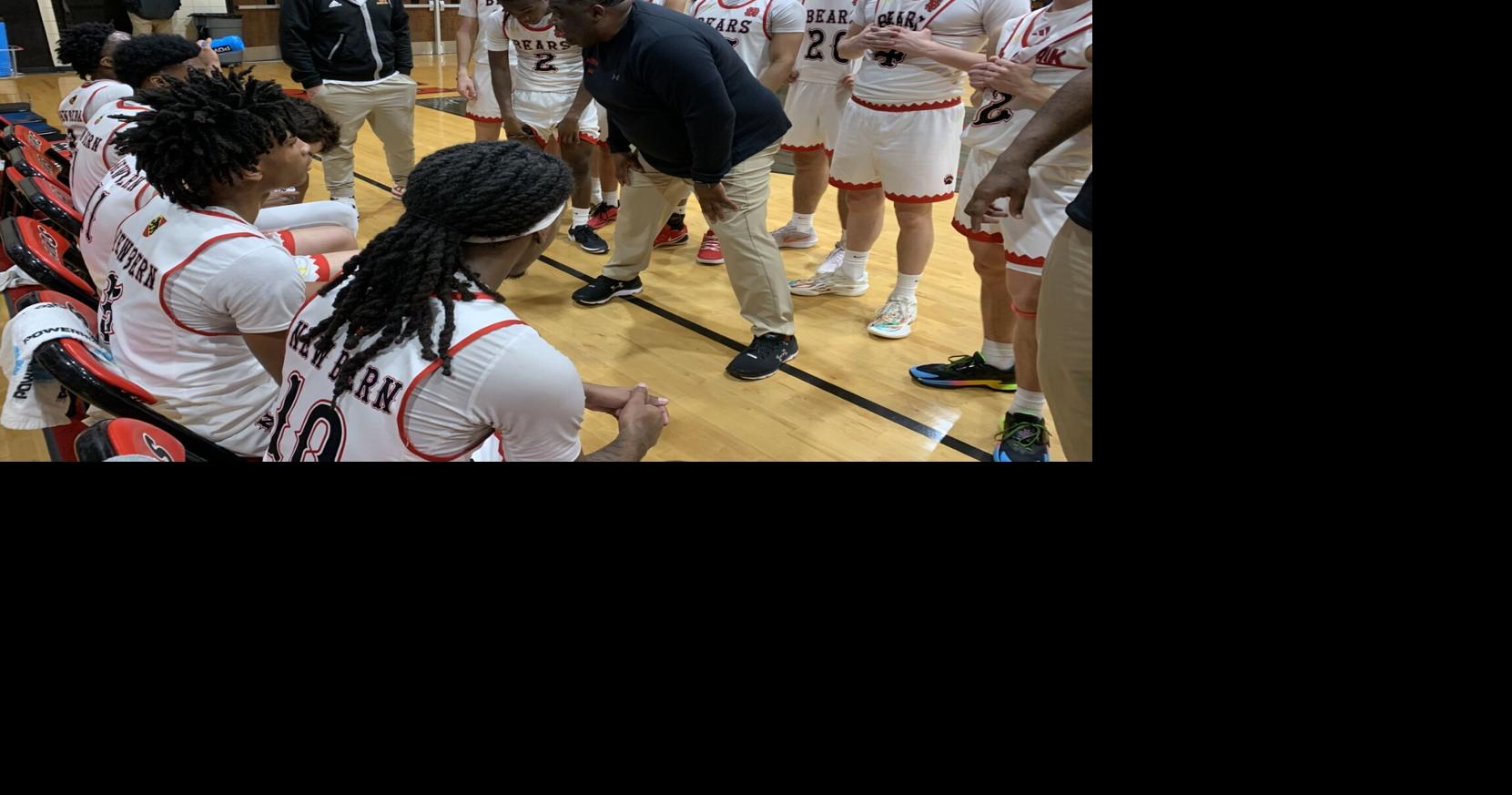 Clayton buzzer beater-downs New Bern in second round; Pamlico girls advance