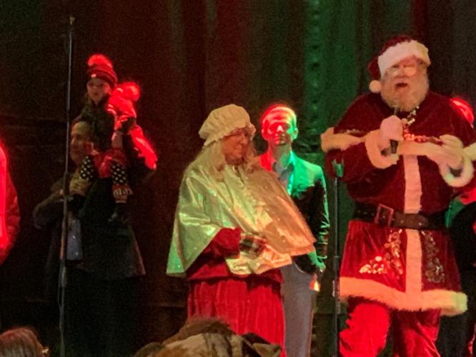 Photos A Beary Merry Christmas in New Bern commenced Friday night