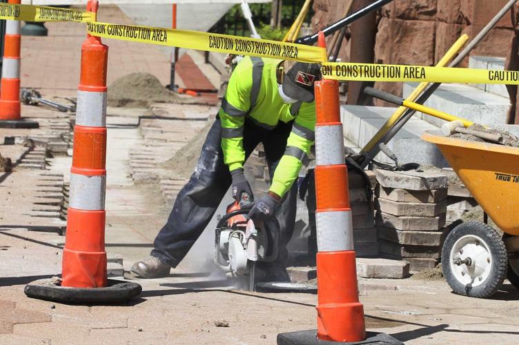 PHOTOS City of New Bern Public Works Lighting at City Hall Local