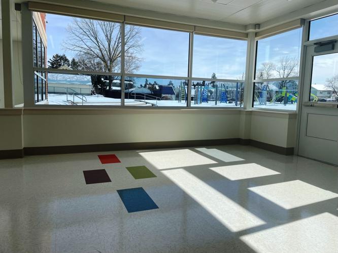 'It's stunning' City, school officials tour new Chamberlain School