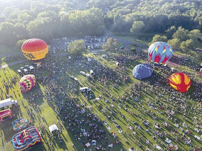 Big turnout for return of Plainville Air Balloon Festival News