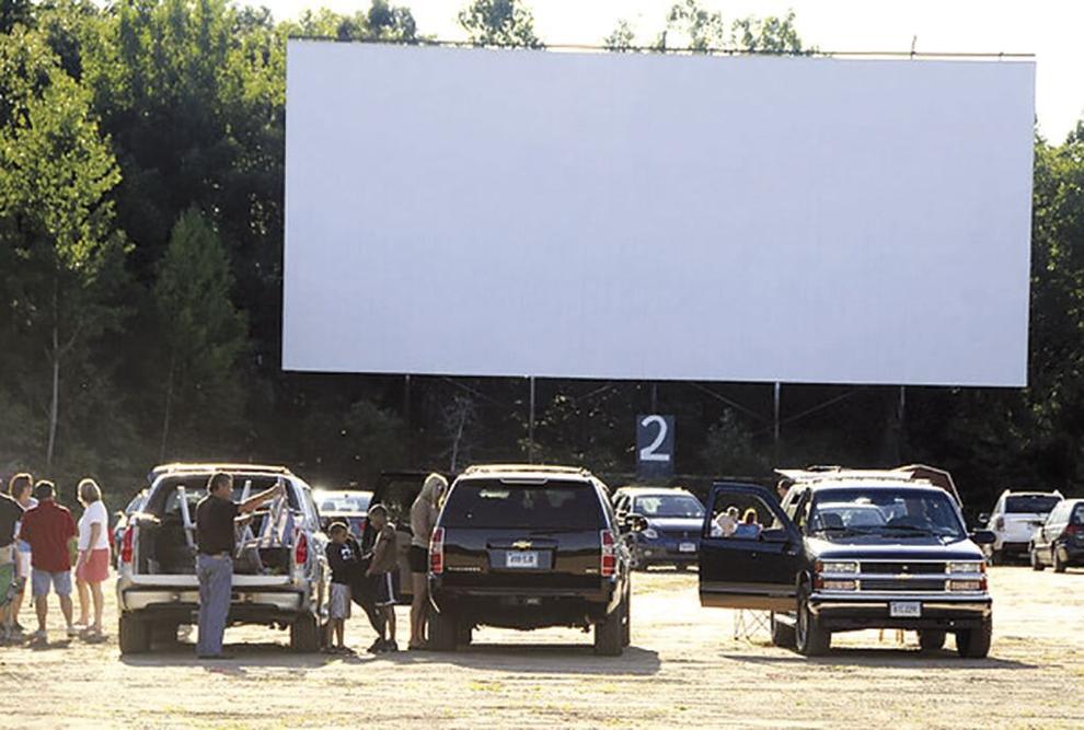 Southington DriveIn kicking off season with ‘Jaws,’ ‘Minions’ News
