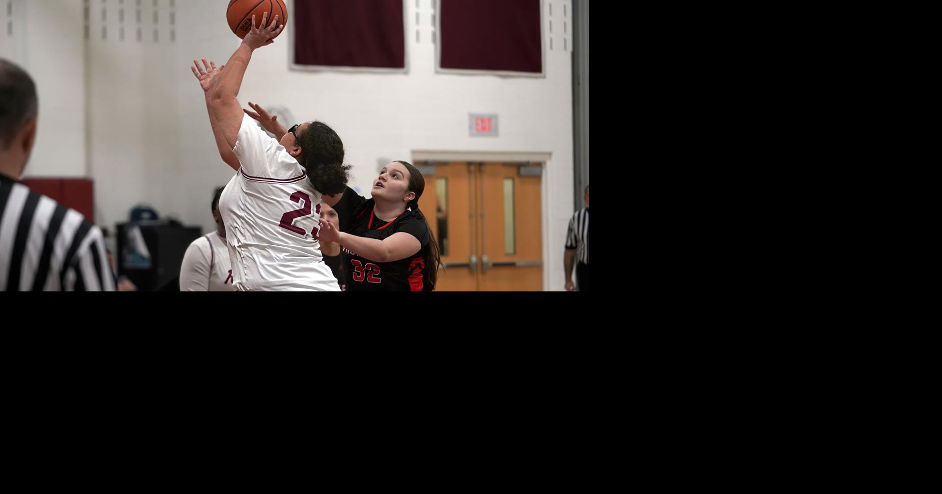 Innovation, Berlin girls basketball advance to second-round of holiday tournaments