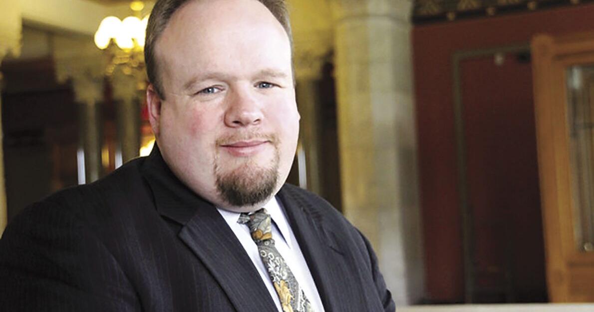 Conn. Council of Small Towns honors Lopes, others with Town Crier Awards