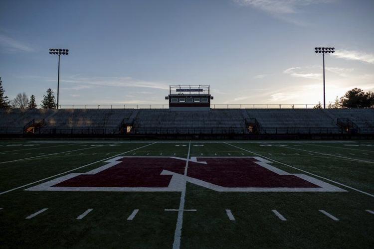 Massachusetts seniors make final memory in Thanksgiving football