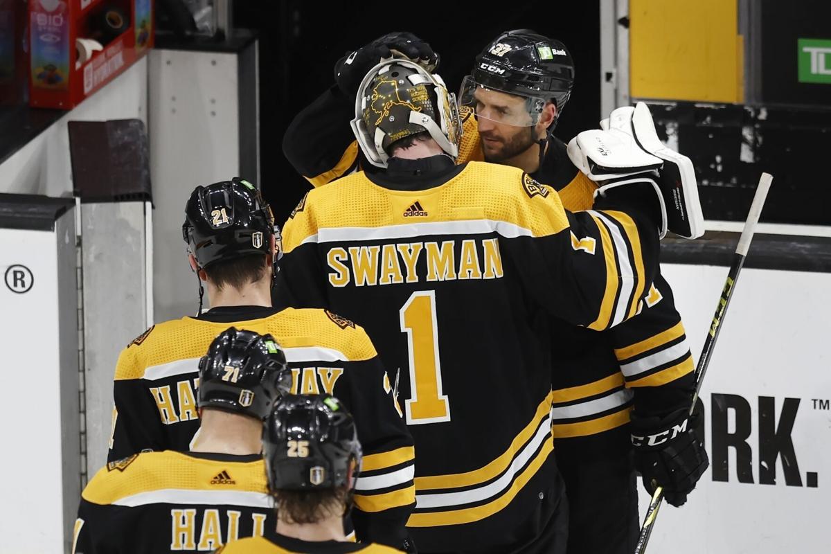 Bruins honor captain with 'Patrice Bergeron Day