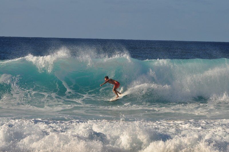 Salisbury Beach lifeguards make a save off Oahu - Vimarsana News