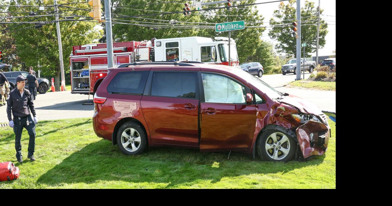 firefighters respond to 2car crash Photos