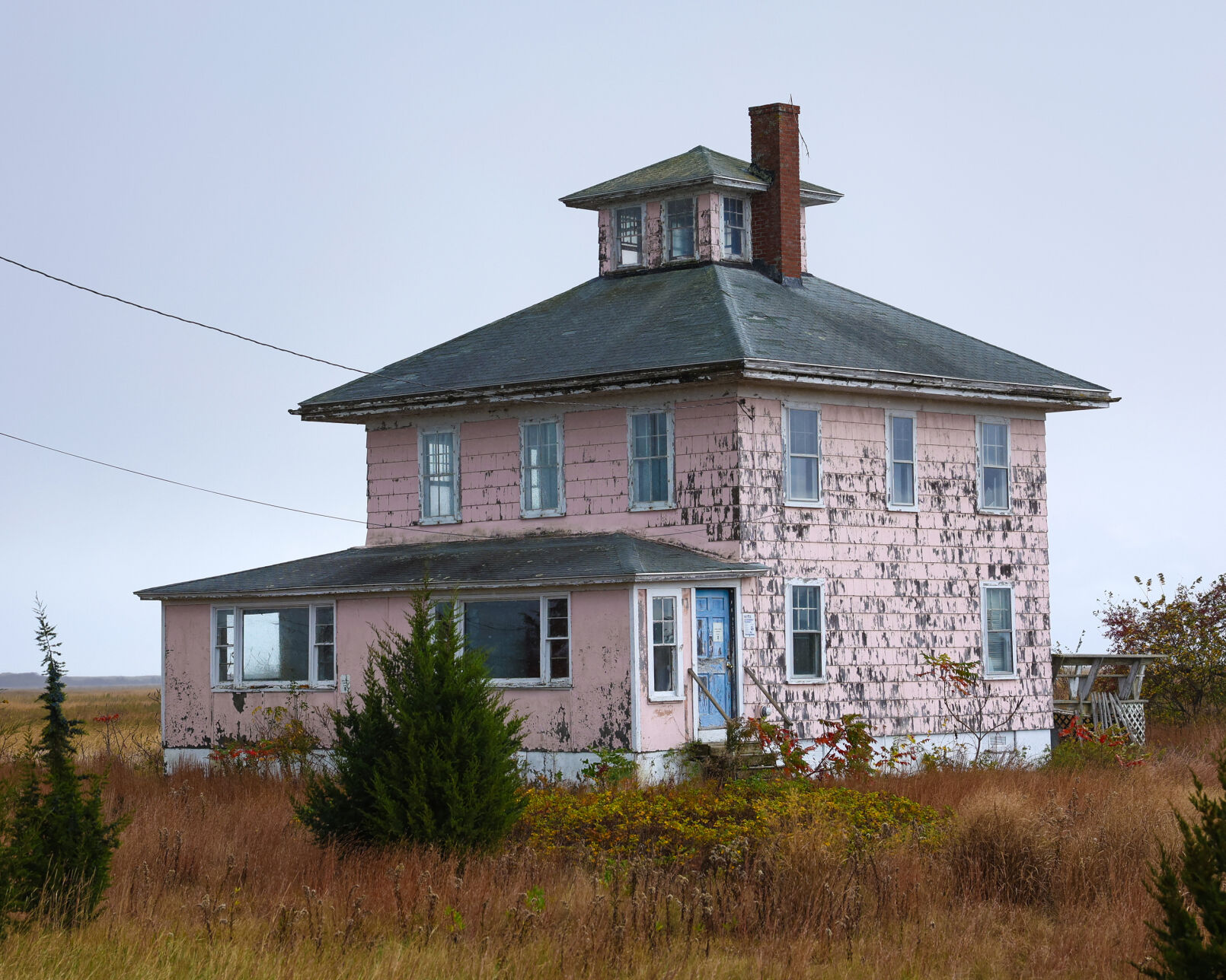 Refuge plans to tear down Pink House | Local News