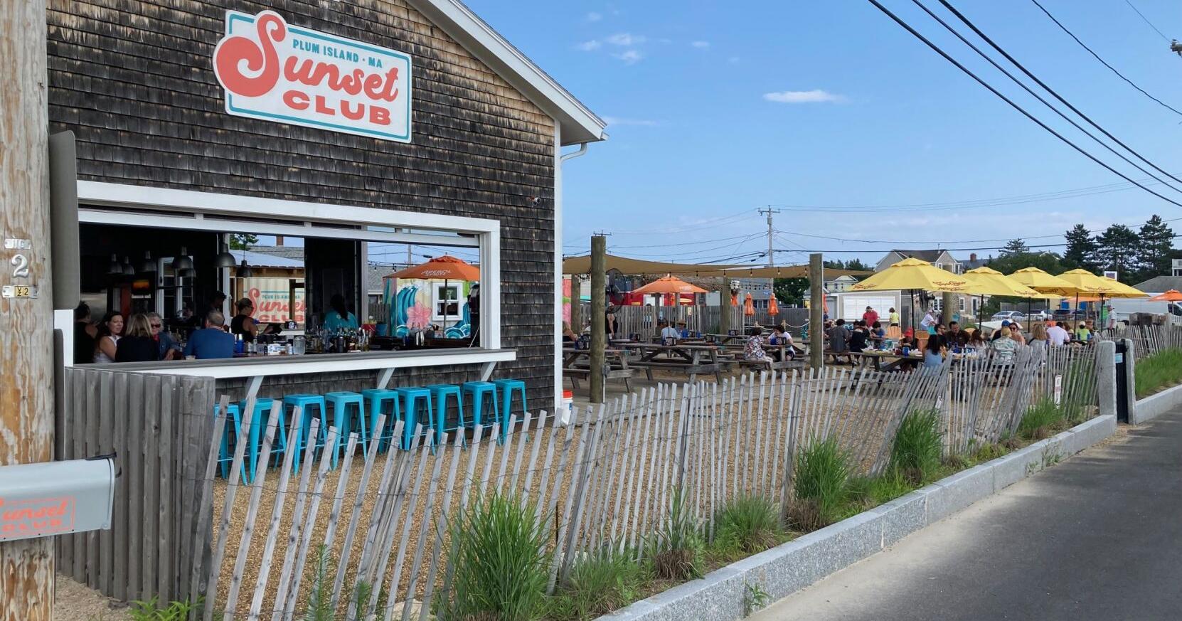 Select Board: Sunset Club must end live music by 7 p.m. - Vimarsana News