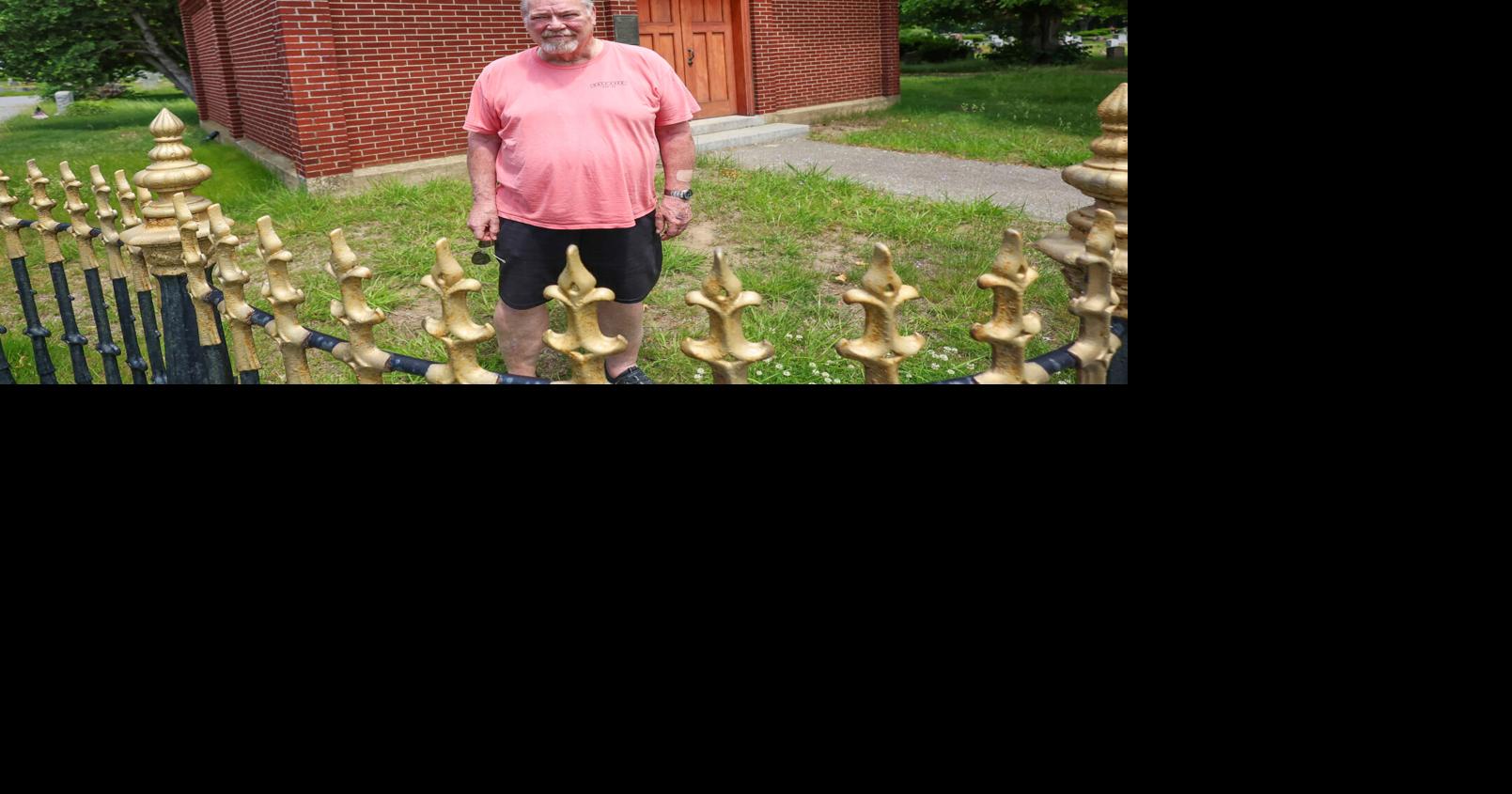 Volunteers, the unsung heroes of Belleville Cemetery