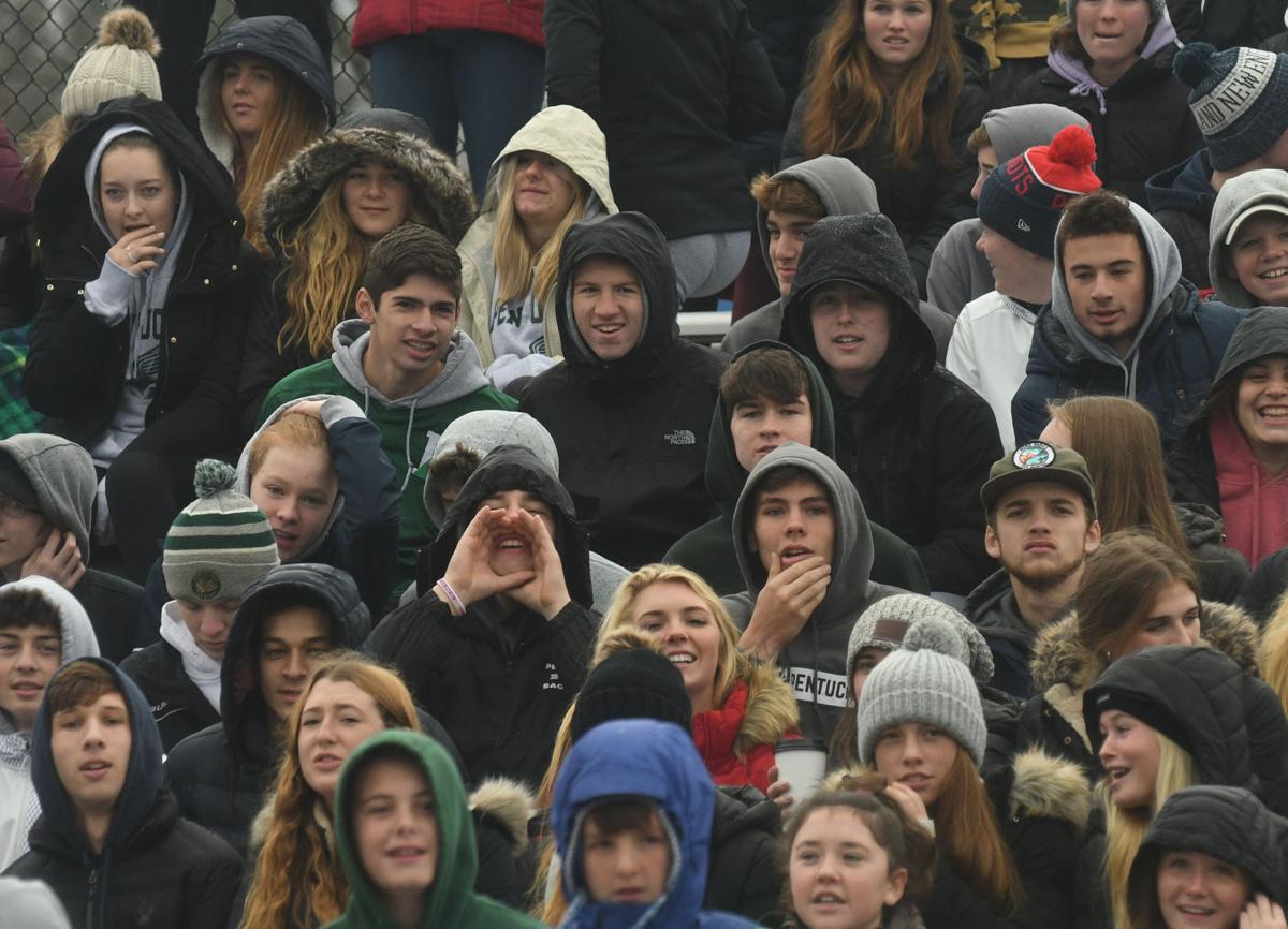 191128_NT_JVA_football_10.jpg