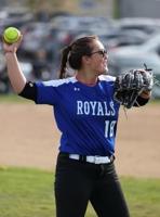 Halmen (5 RBI) leads Georgetown softball to Division 5 Sweet 16