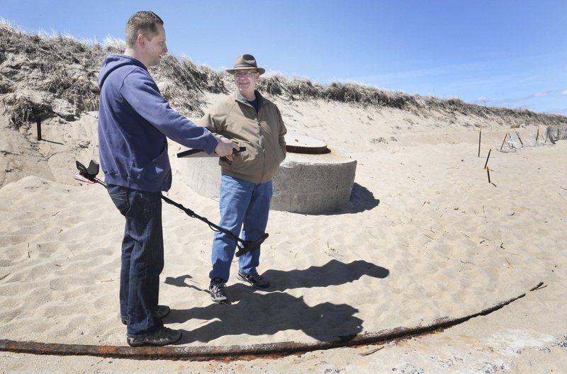 Wwii Airman S Lost Dog Tag Finds Its Way Home Local News Newburyportnews Com Reselling treasure hunter from tv show digfellas | reseller hangout with bill ladd digfellas. the daily news of newburyport