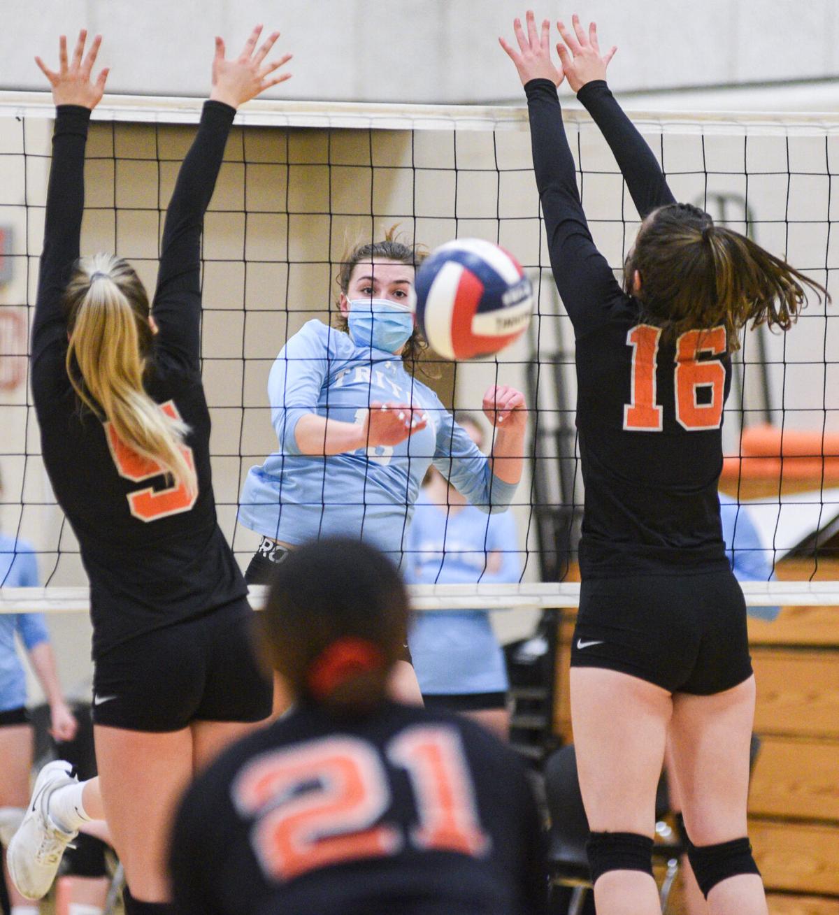 Ipswich girls volleyball vs. Triton in Cape Ann League playoffs