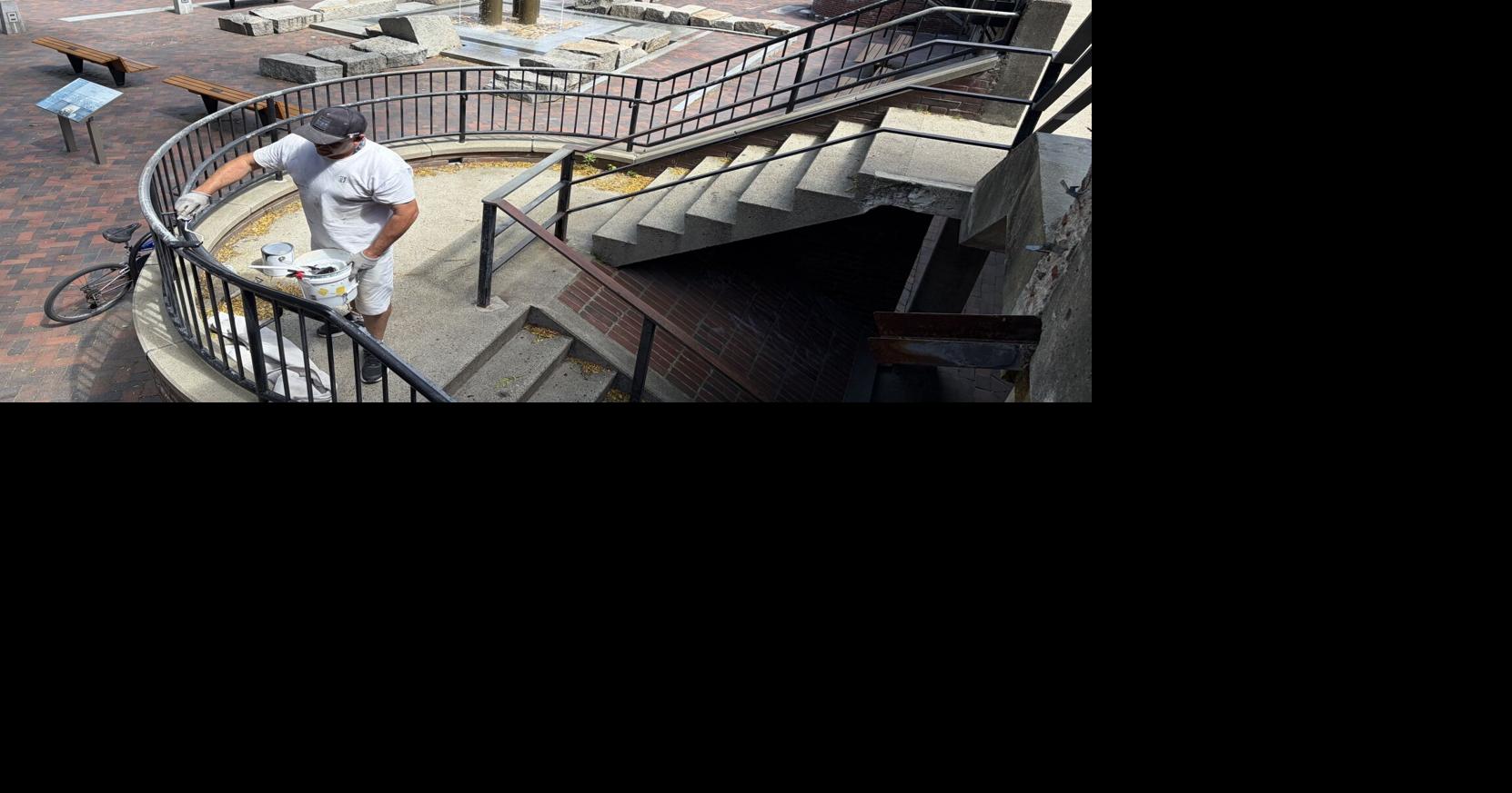 A fresh start: City Improvement Society pays for Inn St. paint job