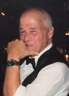 South Hampton, NH        - Jam...