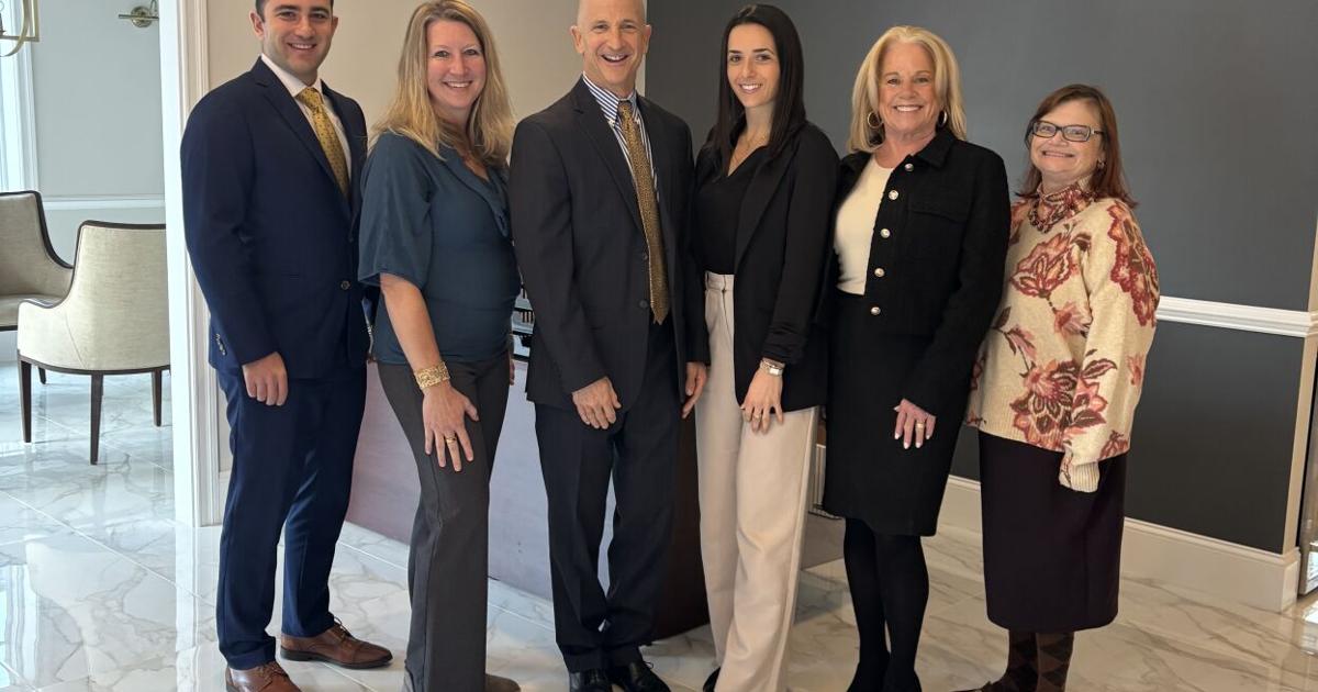 Edward Jones opens Merrimac office | Local News | newburyportnews.com