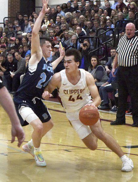 Sports In A Minute Newburyport Basketball S Mclaren Triton