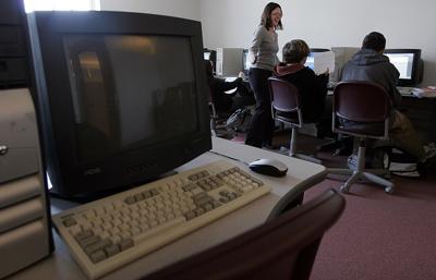 Newburyport High School Technology Growing Old Fast Local News Wendy Crofts Who Teaches Freshman World Literature At Newburyport High School Ists Her Students As They Work In One Of The S Computer Labs