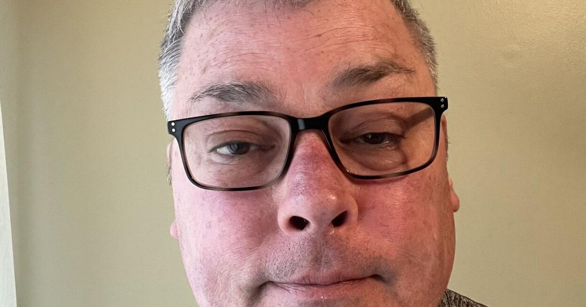 Riley named Amesbury's 5th poet laureate | Local News | newburyportnews.com