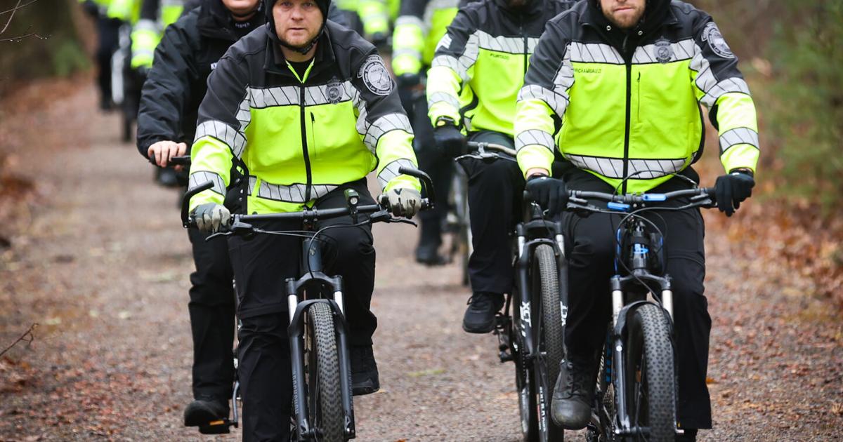 Training day: Regional police bicycle unit rides Salisbury's rail trail ...