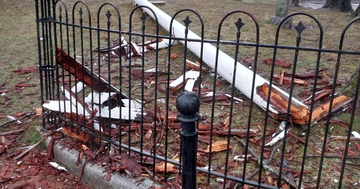 Nor'easter claims historic city flagpole - Vimarsana News