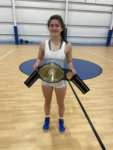 Trailblazing female high school wrestler urges Unit 5 to boost support for  girls wrestling