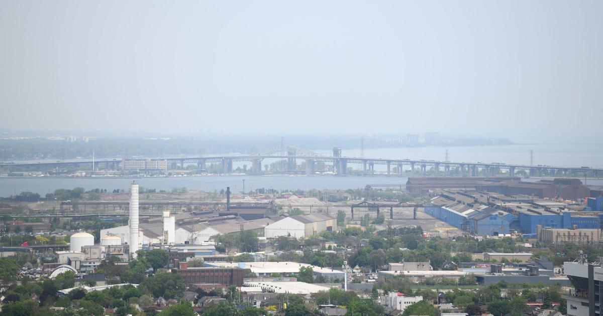 Everyone’s talking about air quality in Ontario and Canada right now — how does the rating system work and what triggers warnings?