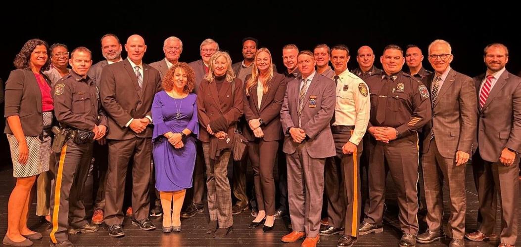 Social workers to accompany Madison police on mental health calls ...