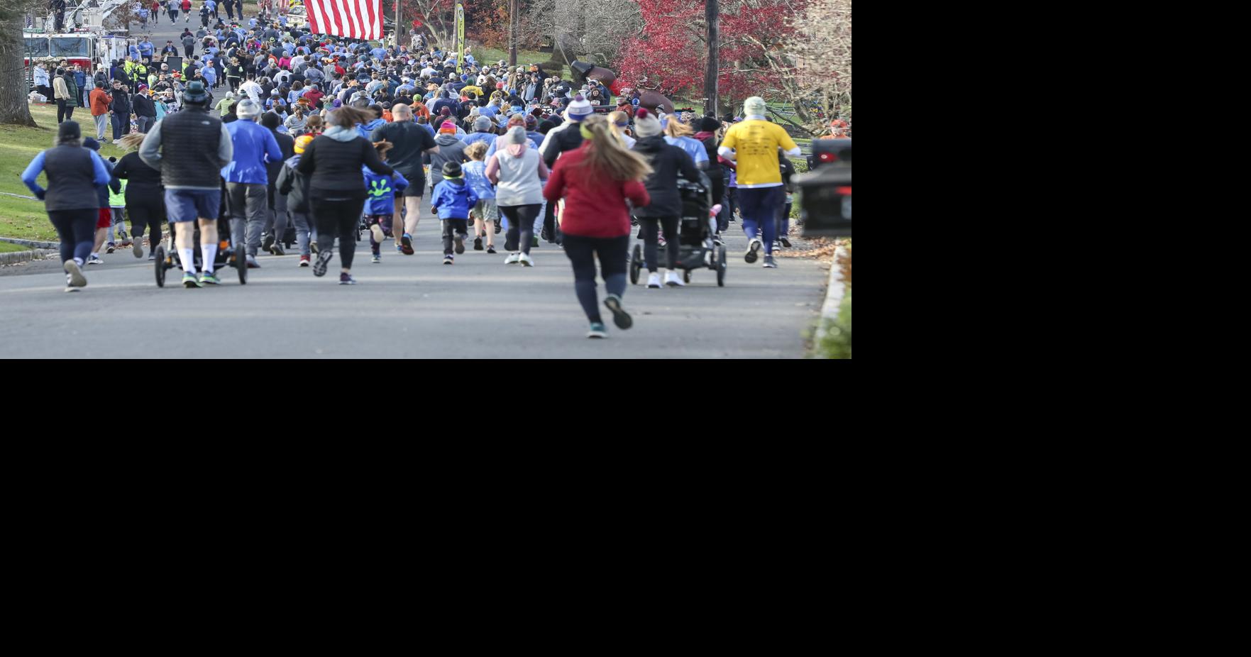 La fitness hours on thanksgiving